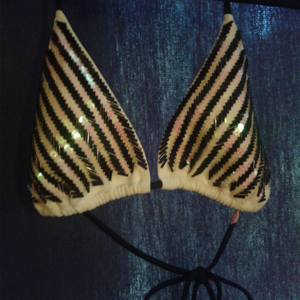 Victoria's secret bikini top